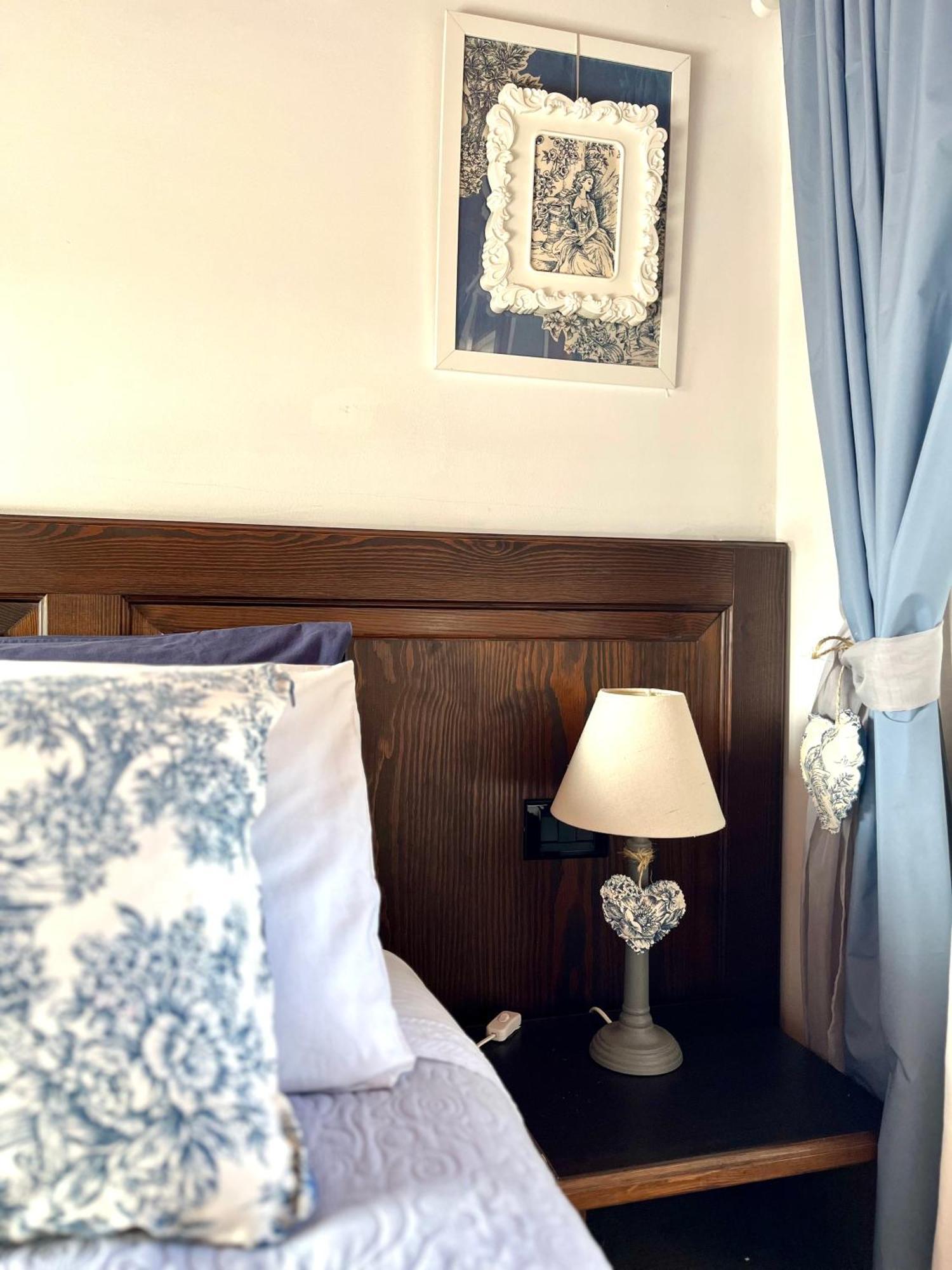 Porto Valentino Apartment Sirmione Buitenkant foto