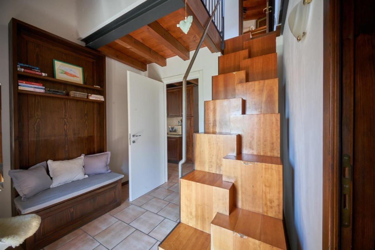 Porto Valentino Apartment Sirmione Buitenkant foto
